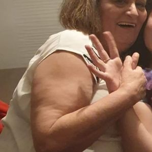 Meet your Posher, Debra